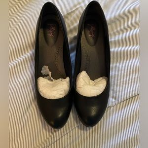 Comfort dress wedges